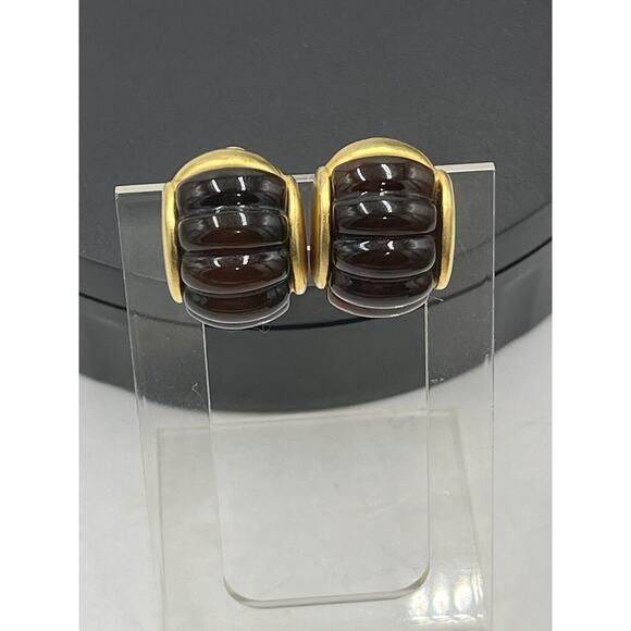 Givenchy Vintage Gold Tone Non Pierced Brown Lucite Glowing Clip On Earrings - Picture 10 of 10